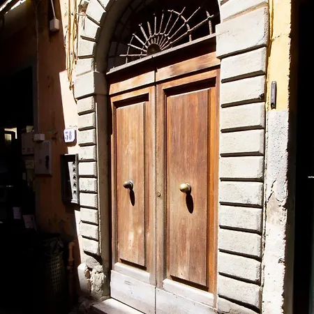 Innpisarentals - Arco Antico In Historical Center Apartment *
